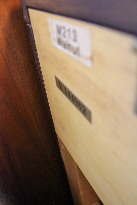 Yamaha M213 Console Upright Piano w/matching bench