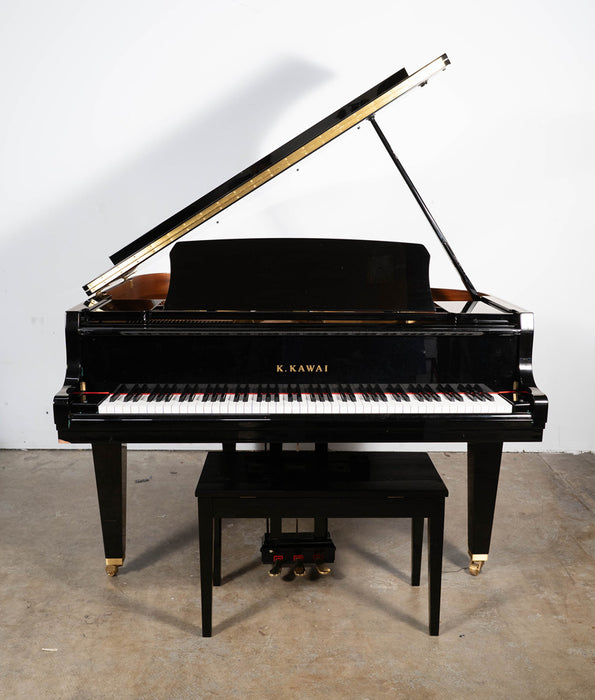 Kawai GL-10 Grand Piano (2023) | Polished Ebony | 5'0" | Serial No. F200461 | Used