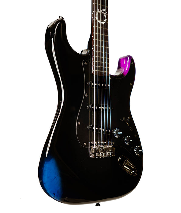 Fender Final Fantasy XIV Stratocaster, Rosewood Fingerboard, Black Bundle