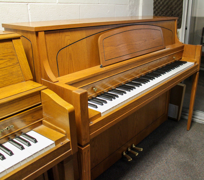 Yamaha 450TAO Oak Console Piano