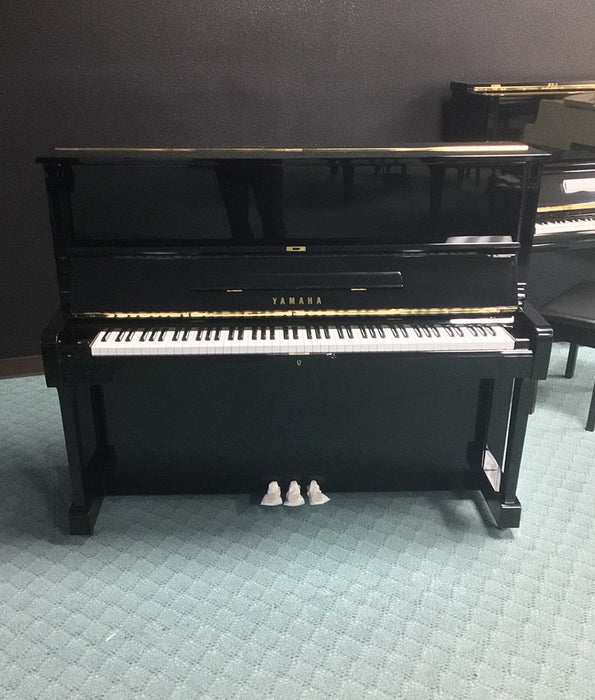 Yamaha U1 Upright Piano (1980) | Polished Ebony | 48"| Serial No. 3095212 | Used