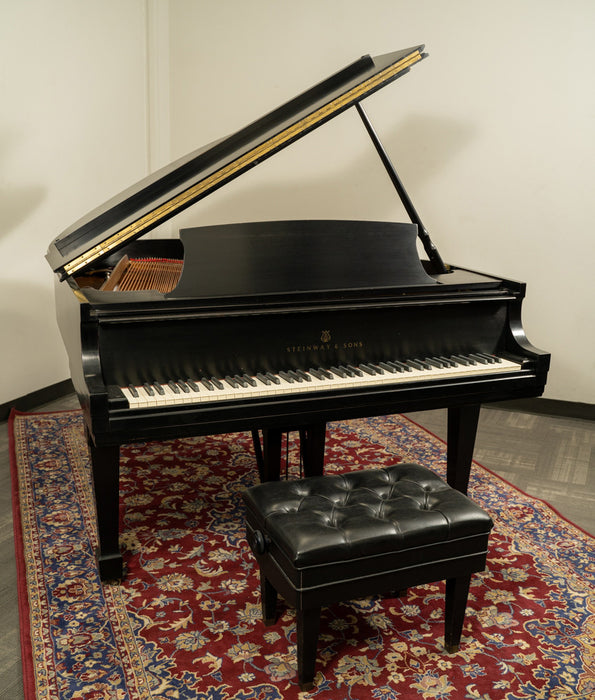 Steinway & Sons 5'7" Model M Grand Piano | Satin Ebony | SN: 466703 | Used