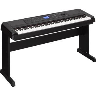 Yamaha DGX-660 88-Key Portable Grand Piano w/ Stand Black