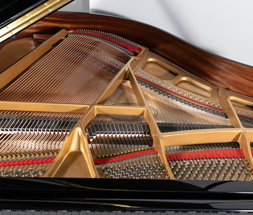 Kawai GL-10 Grand Piano (2023) | Polished Ebony | 5'0" | Serial No. F197937 | Used