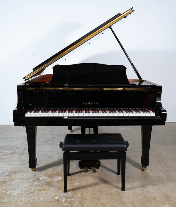 Yamaha C3 Grand Piano (1988) | Polished Ebony | 6'1" | Serial No. 4621251 | Refurbished