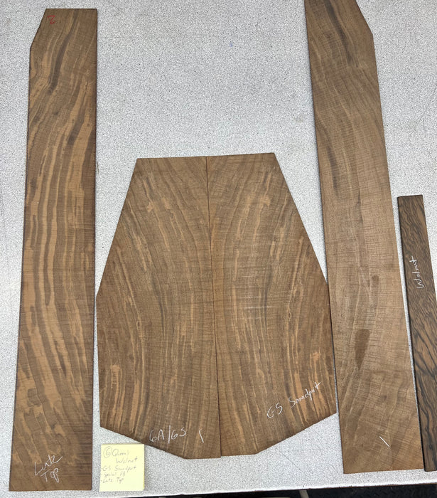 Taylor Custom Grand Symphony Acoustic Guitar Factory Hand Selected Wood - Queen's Walnut/Lutz Spruce