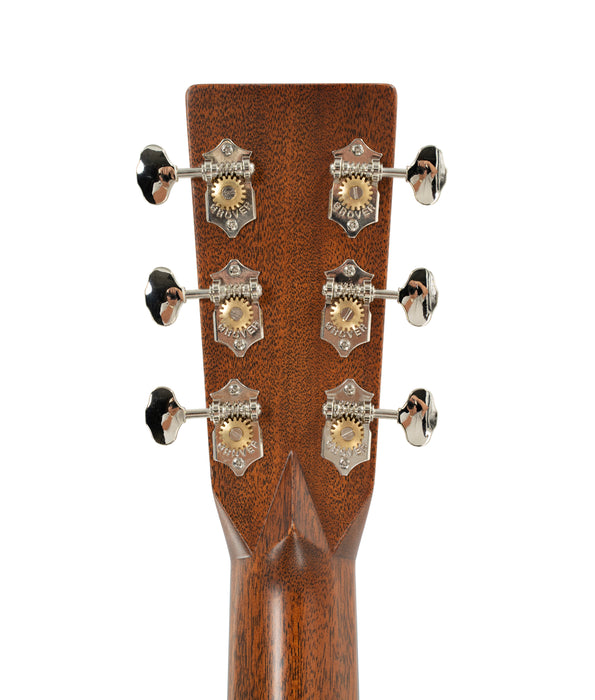 Pre-Owned Martin Special Spec 28 Style 0000 Size Sunburst w/Hardshell Case