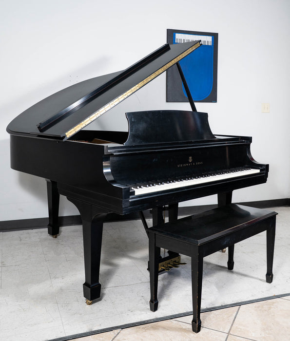 1973 Steinway Model M Grand Piano | Ebony | 5'7" | Serial No. 434449 | Used