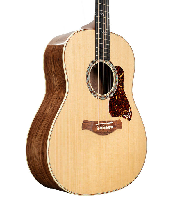 Taylor Factory Demo Gold Label 817e Acoustic-Electric Guitar Rosewood/Spruce - Natural