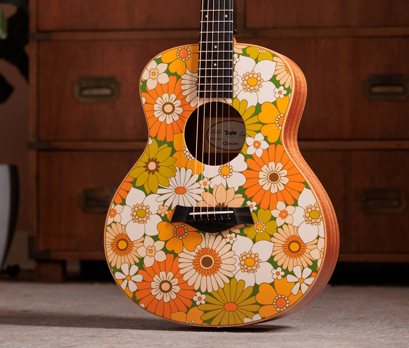 Taylor GS Mini-e Special Edition Spruce/Sapele Acoustic-Electric Guitar - Floral Green | New