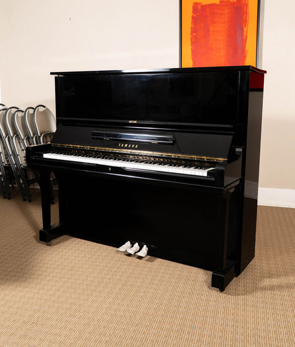 Yamaha U3 Upright Piano | Polished Ebony | 52" | 5-Star Certified Restored