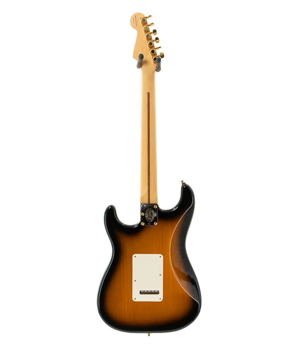 Pre-Owned Fender 50th Anniversary American Deluxe Stratocaster Electric Guitar | Used