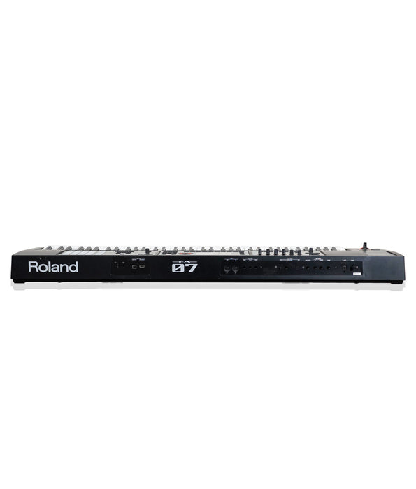 Pre-Owned Roland FA-07 76-Key Music Workstation | Used
