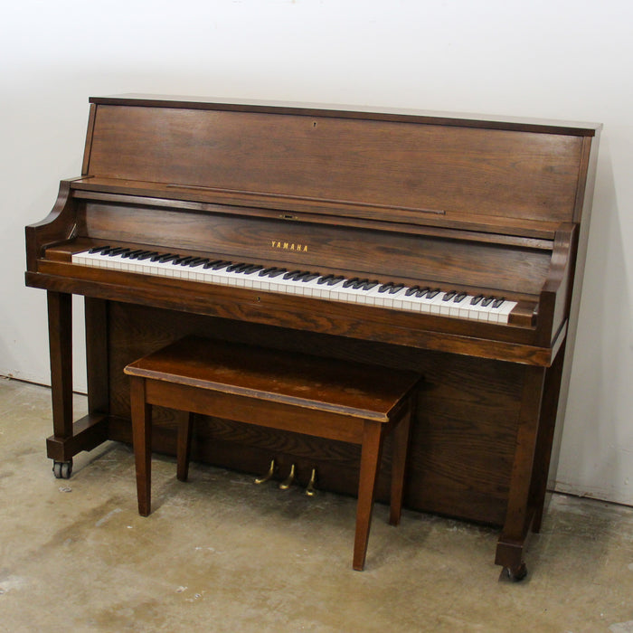 Yamaha P22 Dark Oak Studio Piano
