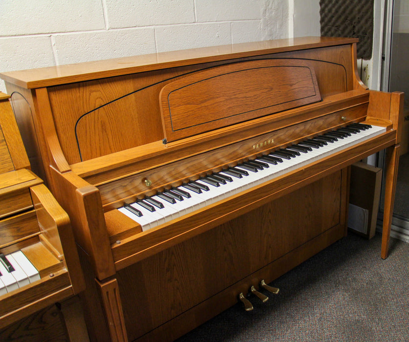 Yamaha 450TAO Oak Console Piano