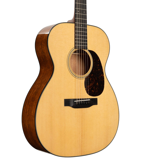 Pre-Owned Martin 000-18 Acoustic Guitar | Used