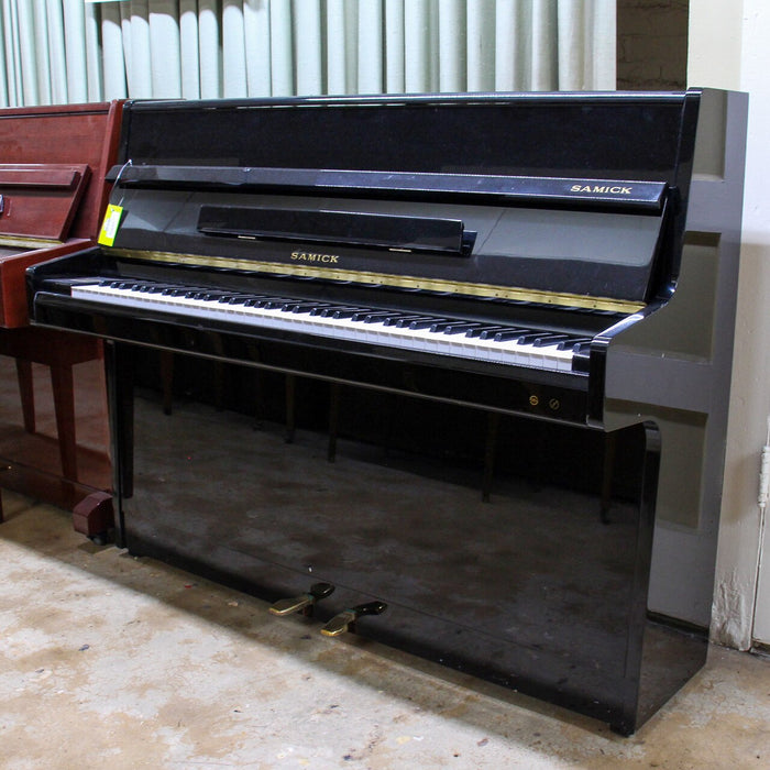 Samick S-108S Upright Piano | Polished Ebony | Used