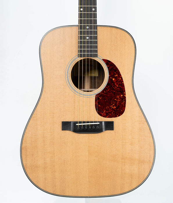 Pre-Owned Eastman E3DE Spruce/Ovangkol Acoustic Guitar | Used