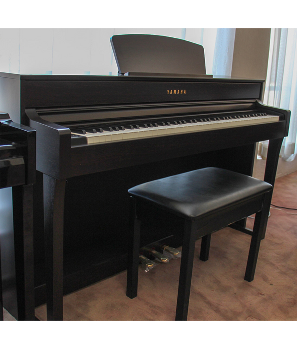 Pre-Owned Yamaha Clavinova CLP-635 Digital Piano - Rosewood