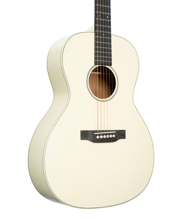 Martin Custom Shop 00 Slope Shoulder Spruce/Mahogany Acoustic Guitar - Cream | New