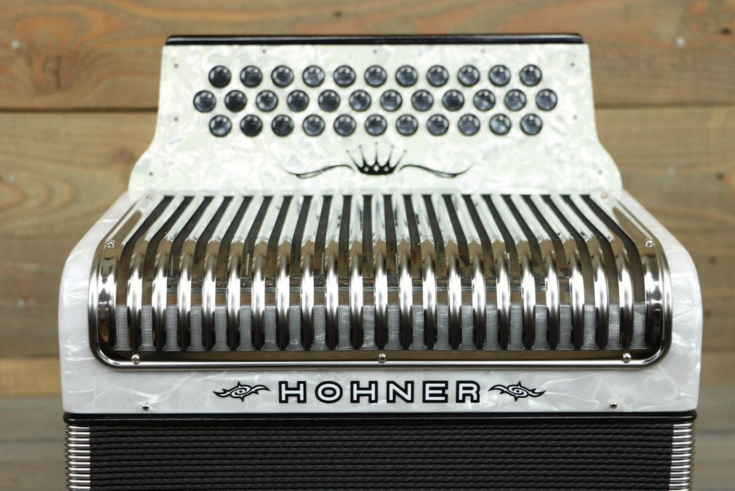 Pre-Owned Hohner Corona II Xtreme GCF Accordion, White | Used