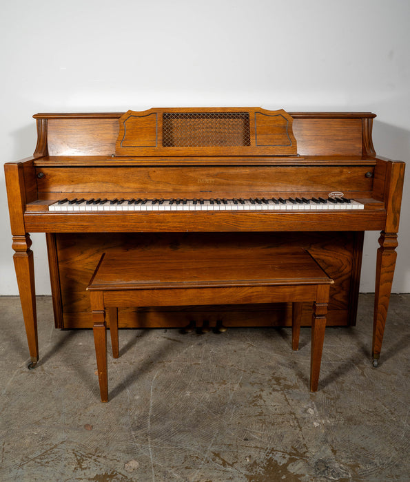 Everette 5107 Upright Piano | Oak | Serial No .292313 | Used