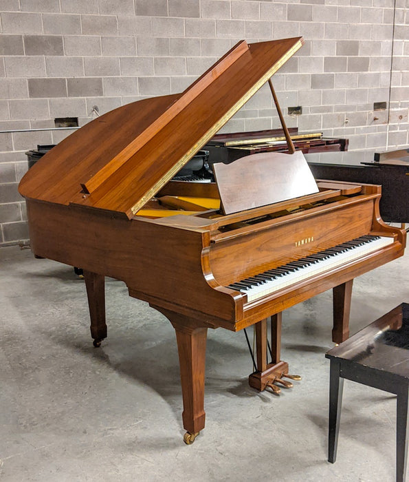 Yamaha 5'7" G2 Satin Walnut Grand Piano