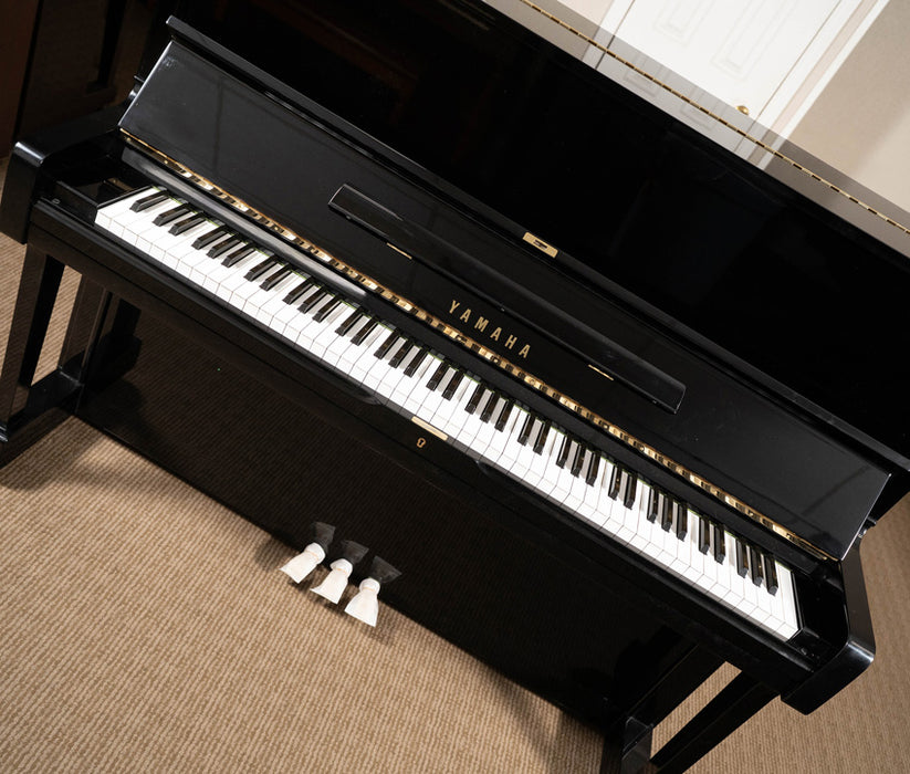 Yamaha U1 Upright Piano | Polished Ebony | 48" | 1987 | Serial No. 4358318 | Used