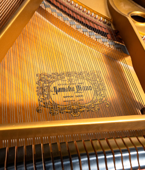 Yamaha G3 Grand Piano (1982) | Satin Walnut | 6'0" | Used