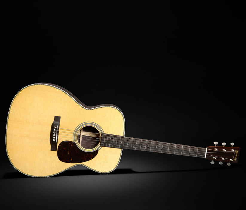 Martin Standard Series M-28 Grand Auditorium Spruce/Rosewood Acoustic Guitar - Natural | New
