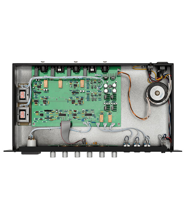 Warm Audio Stereo 2-Channel VCA Compressor