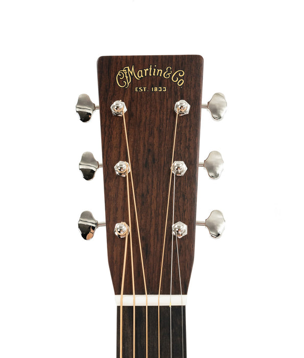 Pre-Owned Martin HD-28 Standard Series Acoustic Guitar Spruce/Rosewood