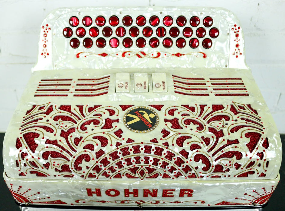 Hohner Anacleto Rey Del Norte III L Accordion White (GCF)