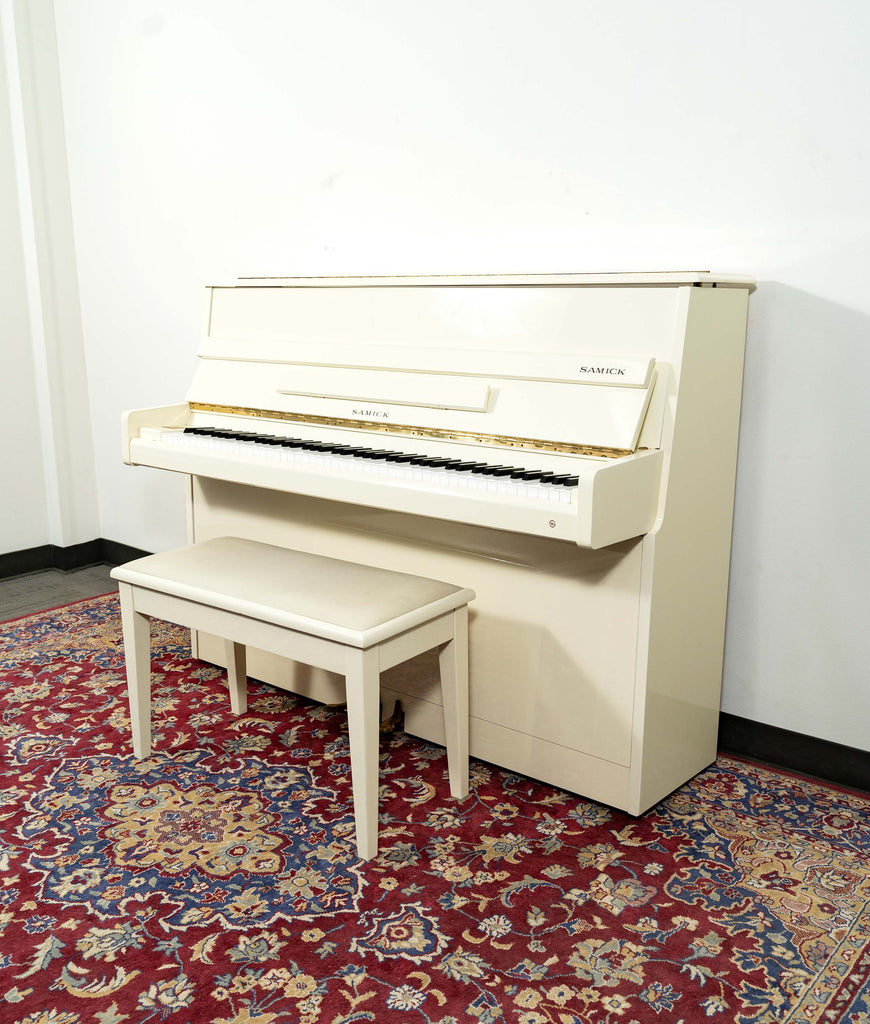 Samick U-110A White Upright Piano | Polished White | SN: 604845