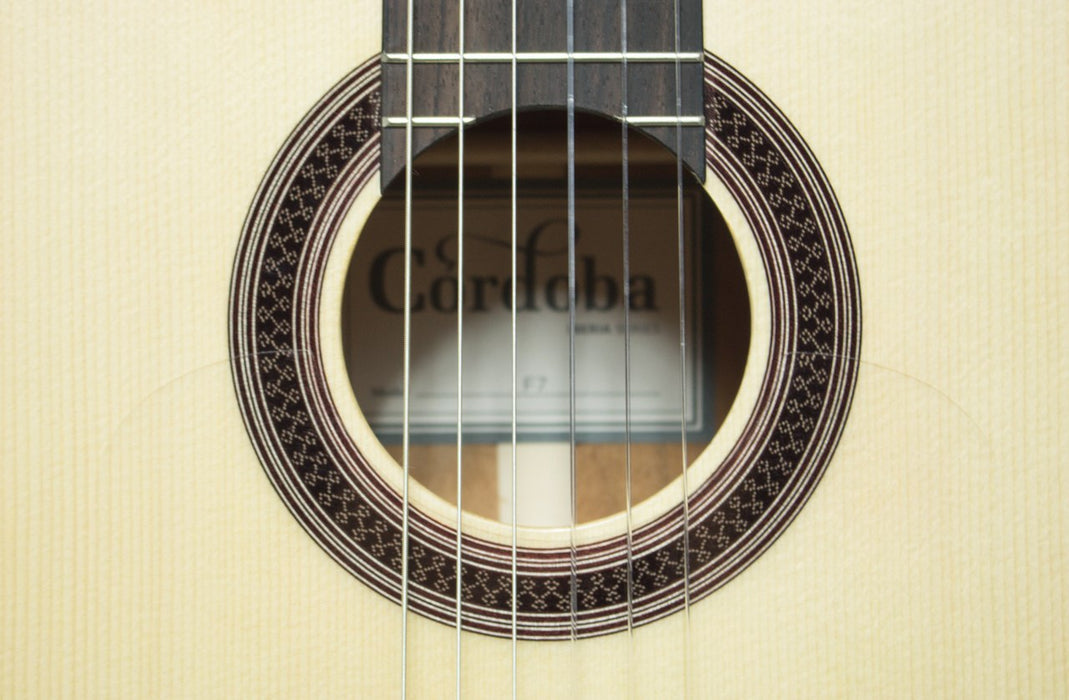 Cordoba F7 Spruce Top Flamenco Guitar | New