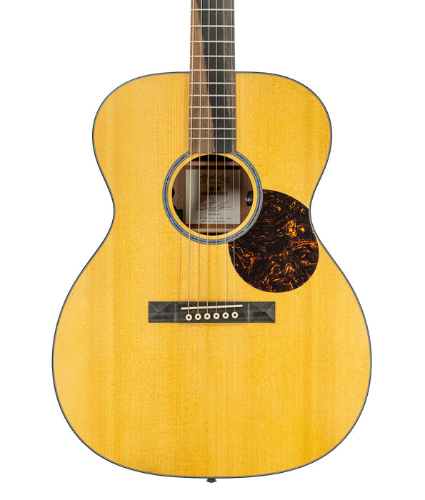 Martin 000-10E Shawn Mendes Spruce/Sapele Acoustic Guitar - Natural | New