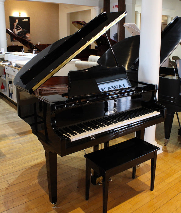 Vivace G42 Grand Piano | Polished Ebony
