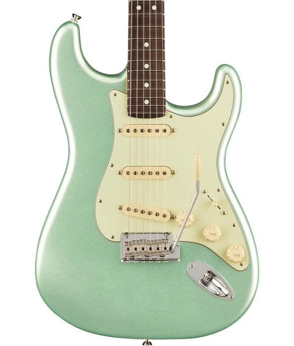 Pre-Owned Fender American Professional II Stratocaster, Rosewood Fingerboard - Mystic Surf Green | Used