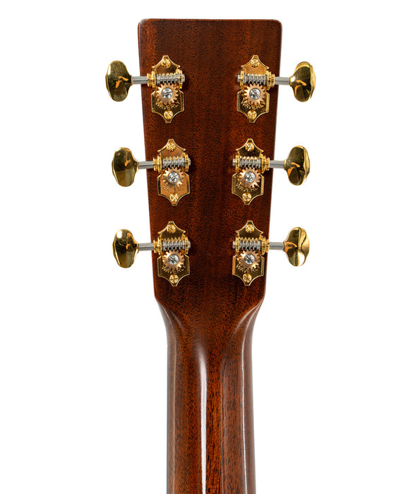 Pre-Owned Martin D-18 Spruce/Mahogany Modern Deluxe Acoustic Guitar | Used