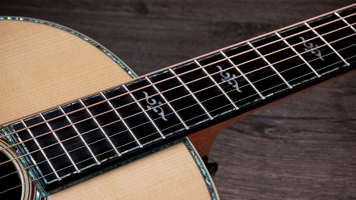 Taylor Gold Label 917e Grand Pacific Acoustic-Electric Guitar - Adirondack/Honduran Rosewood, Natural | New