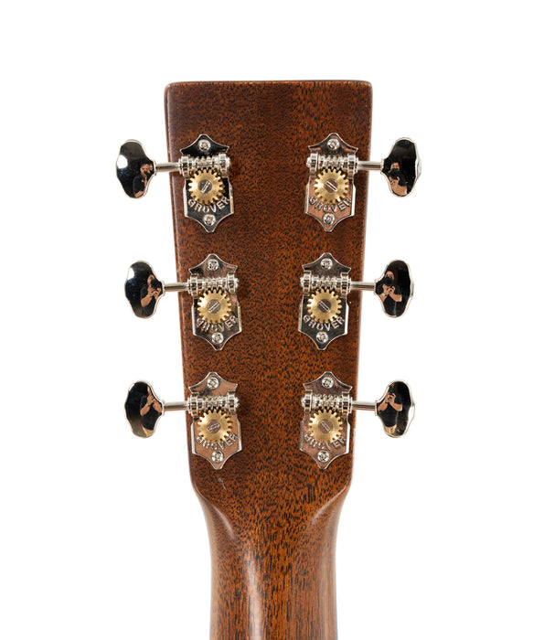 Pre-Owned Martin Standard Series D-18 Spruce/Mahogany Dreadnought Acoustic Guitar | Used