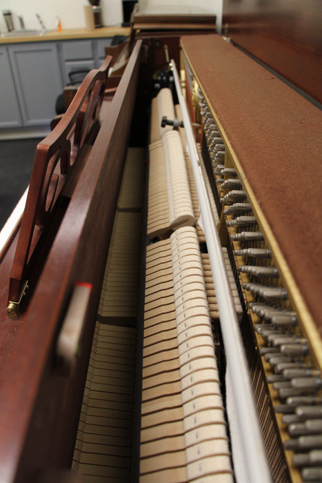 Kawai 505T Upright Console Piano