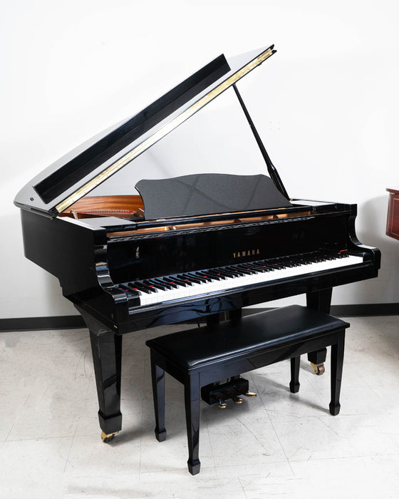 1999 Yamaha C1 Grand Piano in Polished Ebony | 5'3" | Serial No. 5798940 | Used