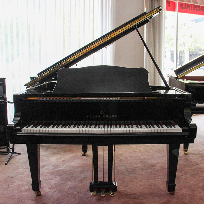 Young Chang G157 Baby Grand Piano | Used