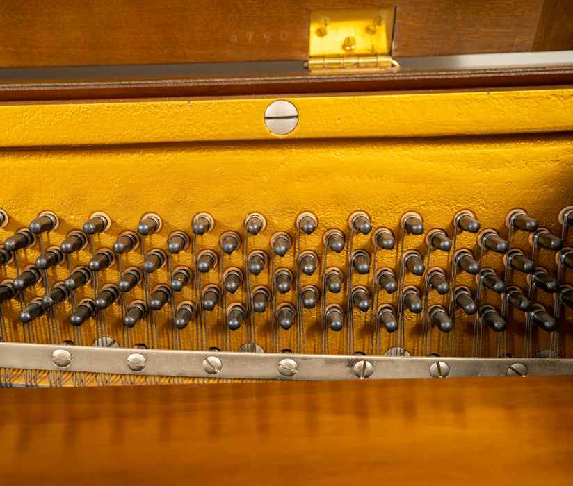 Yamaha Console Piano | Satin Oak | SN: 415790 | Used