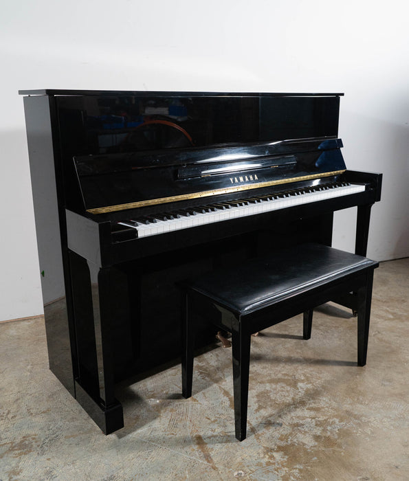 Yamaha T-116 Upright Piano | Polished Ebony | Serial No. 272746 | Used