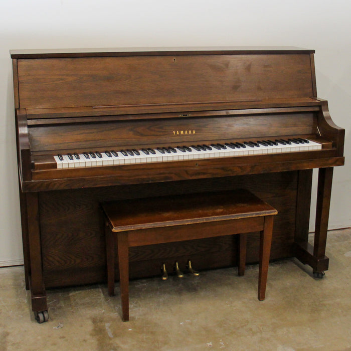 Yamaha P22 Dark Oak Studio Piano