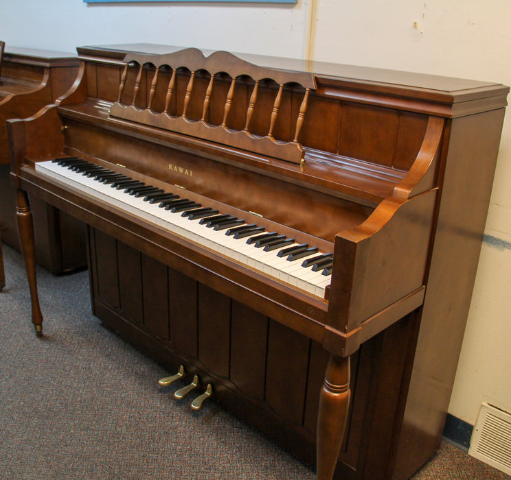 Kawai 44.5" 801E Console Upright Piano | Walnut