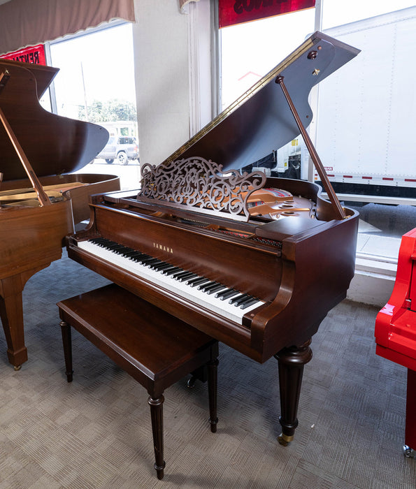 2011 UIW Yamaha GC1 5'3" Grand Piano in Satin Walnut | Serial no. G311909 | Used