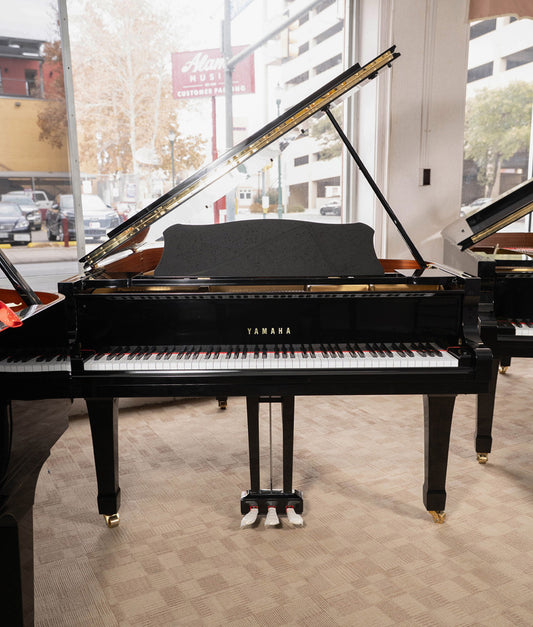 Yamaha C5 Grand Piano | Polished Ebony | 6'6" | Serial No. 3090703 | Used